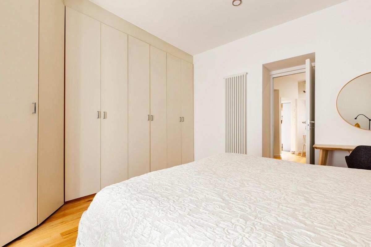 Splendido Bilocale In Vecchia Milano Apartment Luaran gambar