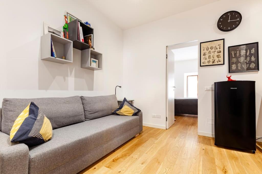 Splendido Bilocale In Vecchia Milano Apartment Luaran gambar